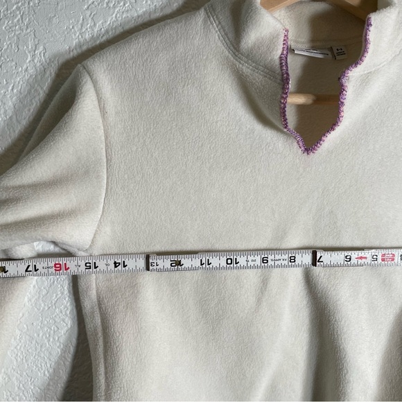 Uniqlo x White Mountaineering Fleece Sweater Long-Sleeve Pullover Kids Girls 5-6 - Picture 10 of 10